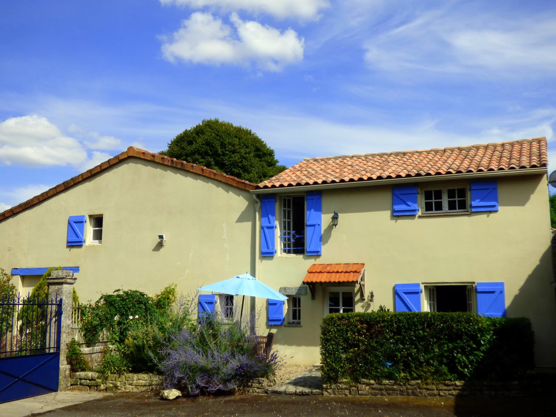 Gite Complex, Owners House Plus 5 Gites | Free French Property ...